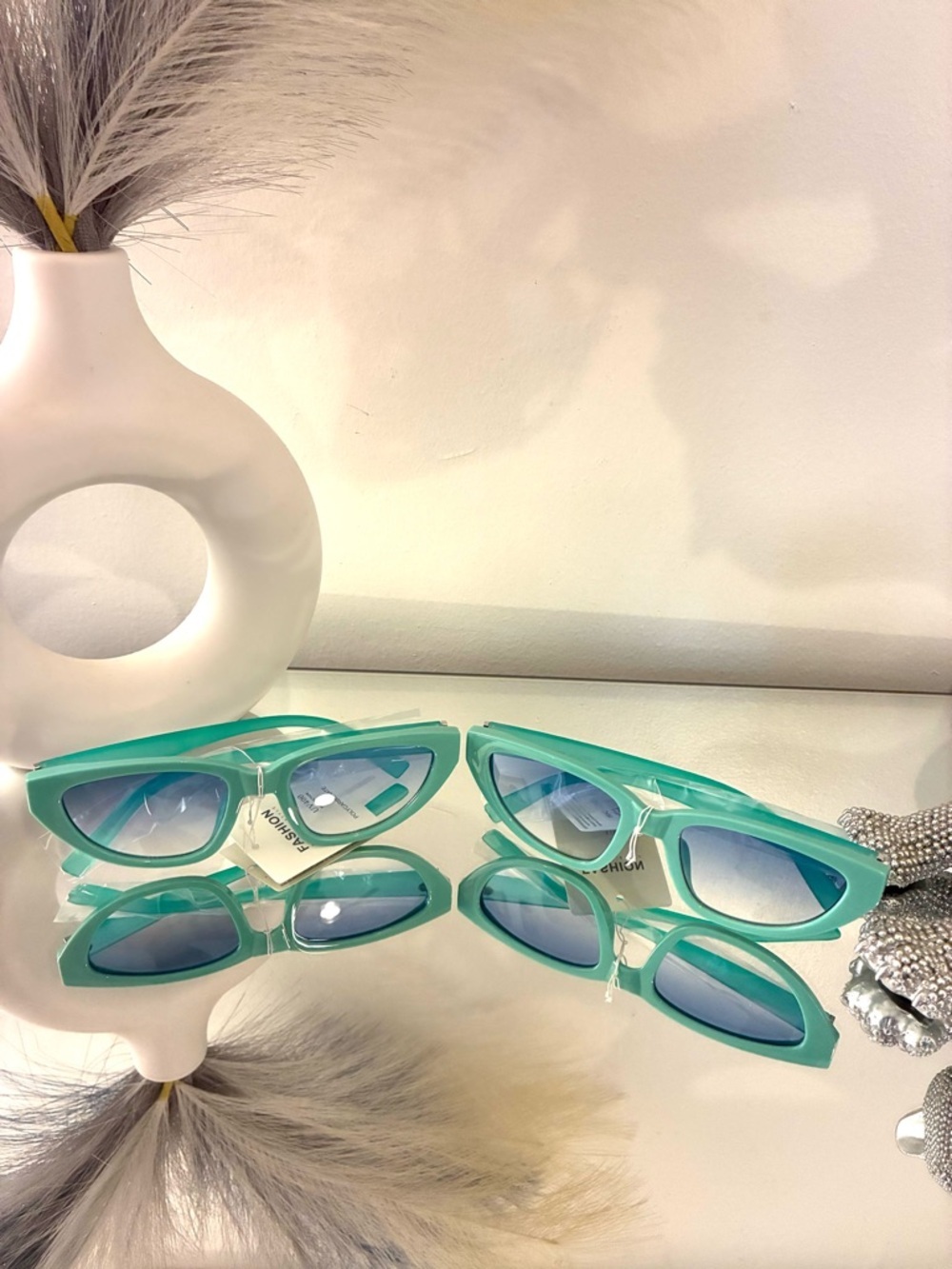 Pastel Mint Green Cat Eye Sunglasses Retro Fashion UV400 Trendy Statement Shades